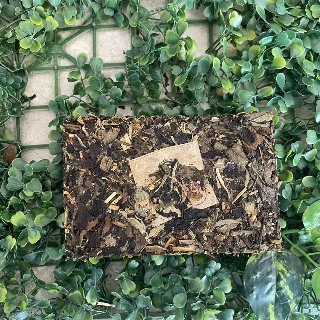 雨腾古茶 “最Q修F KF”万N星油白M树200g/砖 （4月26）