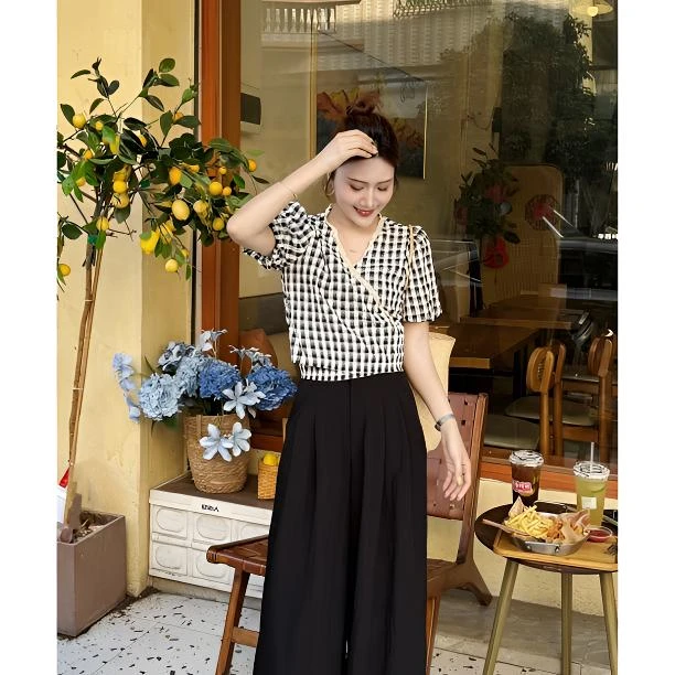 Sunshine【一见倾心】韩系小众设计感拼接蕾丝系腰带显瘦格子衬衫