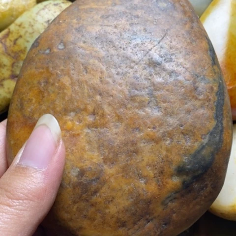 未镶嵌和田玉（糖玉）挂件