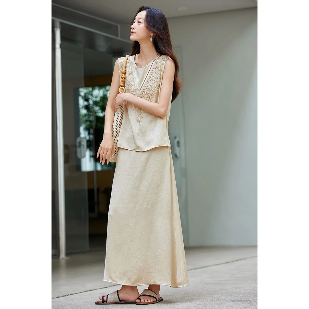 欧昵雪【粉丝专享】气质浪漫花边拼接背心半身裙套装DQ898