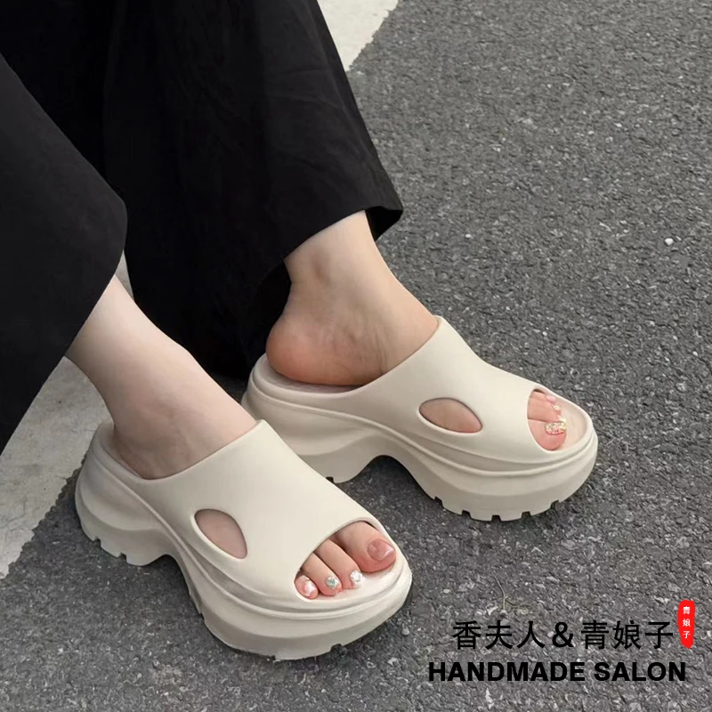 青娘子2025新款厚底增高女士可外穿休闲一字凉拖鞋-60834