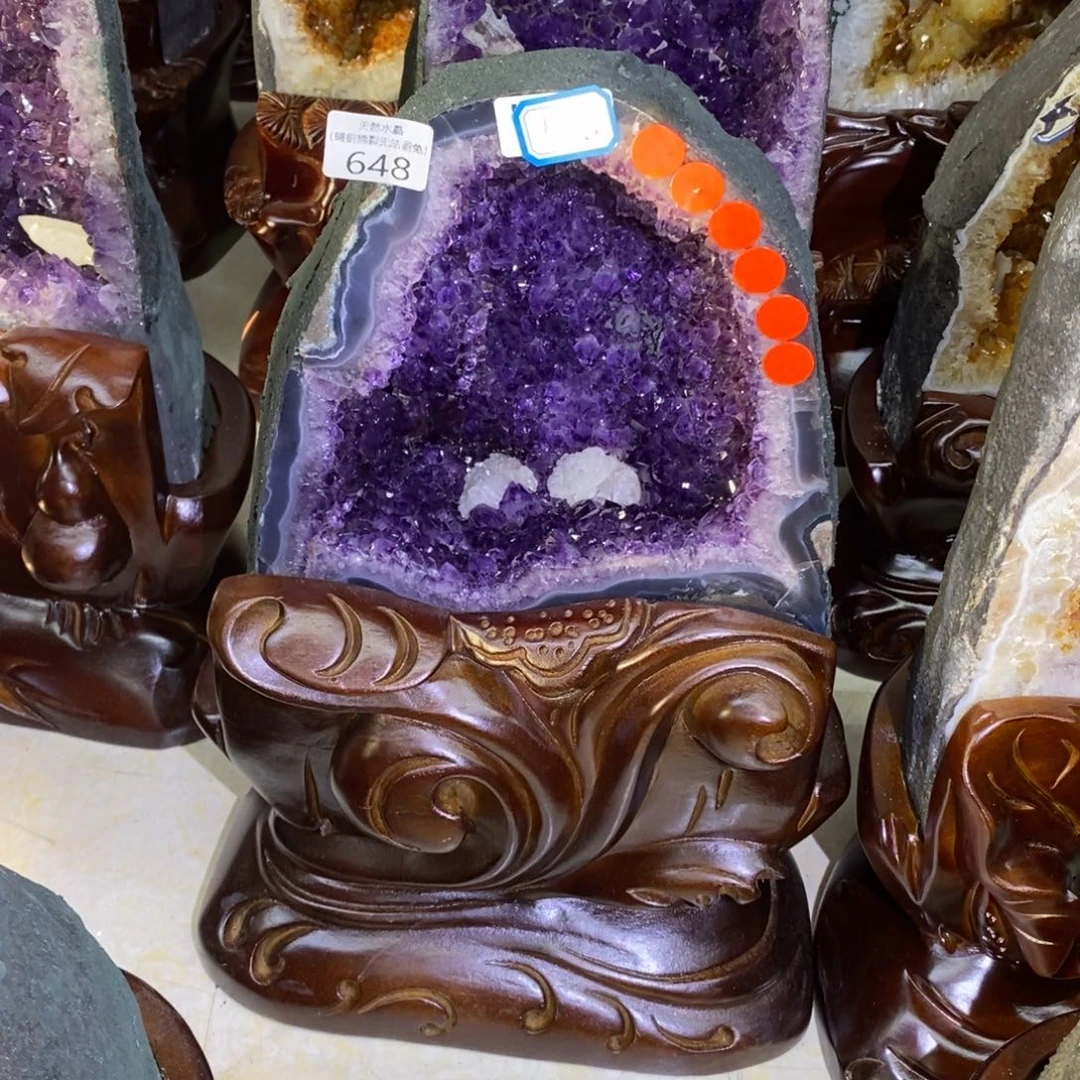 紫晶未镶嵌大型摆件（非配饰）莹