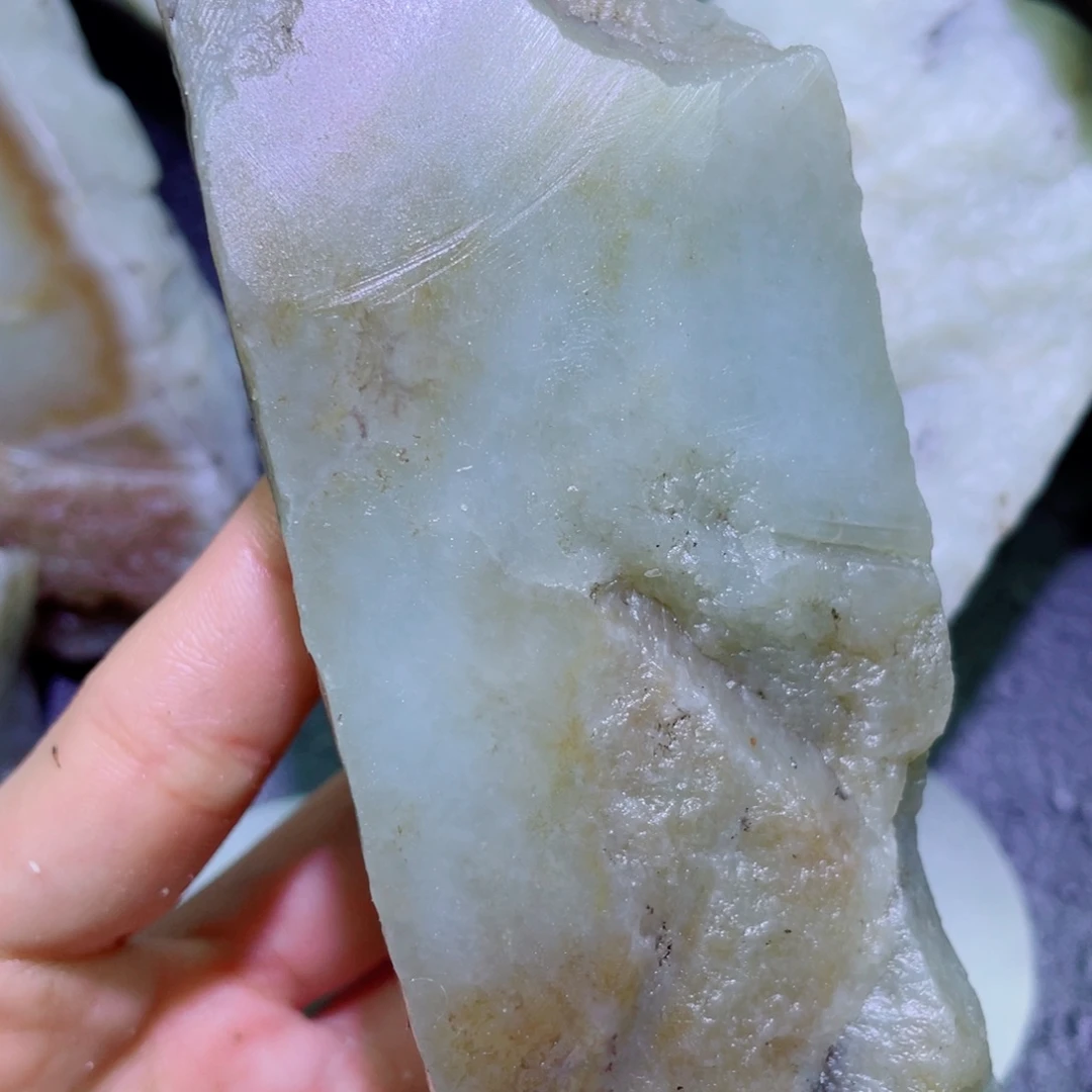 和田玉未镶嵌珠宝半成品