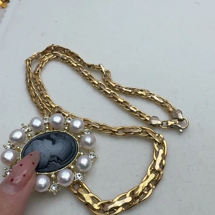 淡水珍珠颈饰未镶嵌