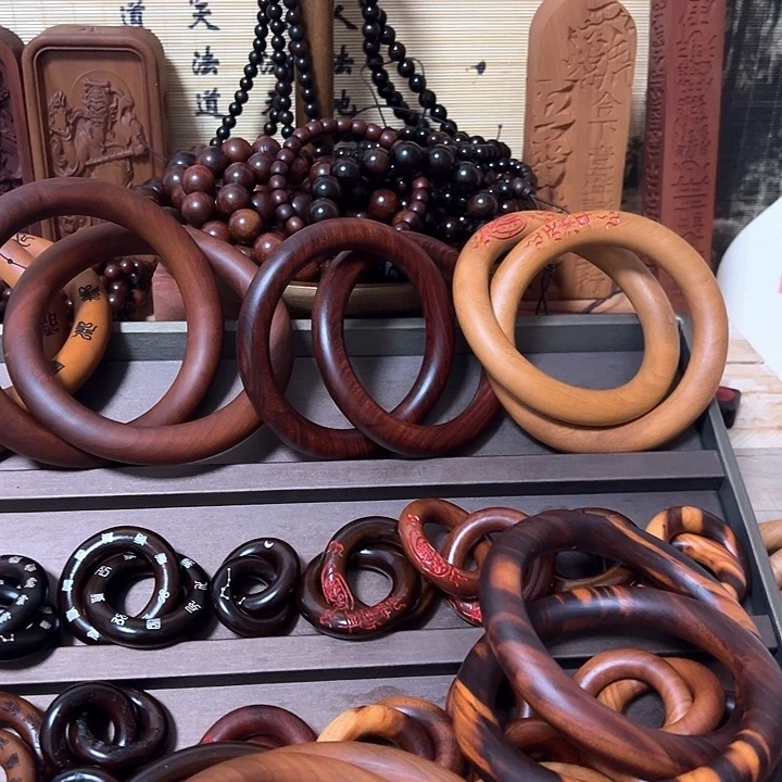 鸿*75内径枣木老料乾坤圈