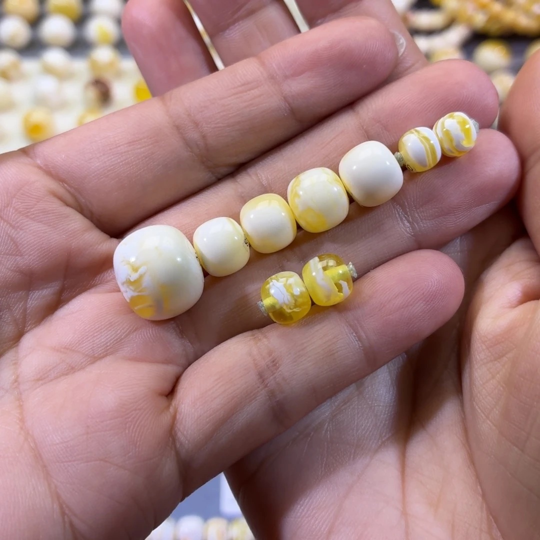 一***！琥珀未镶嵌裸石天然蜜蜡