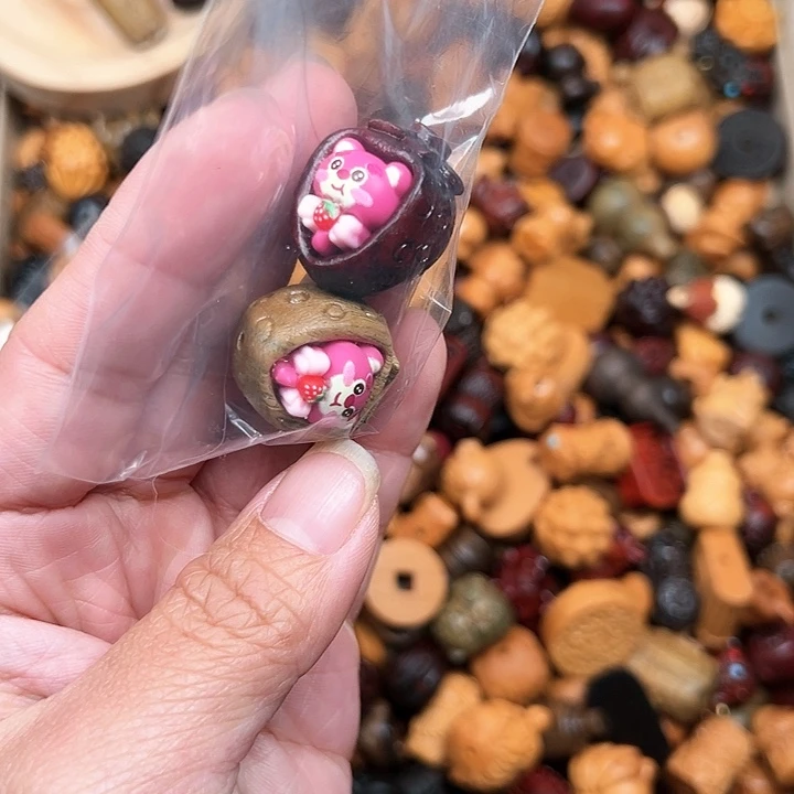 非洲紫檀（红花梨）吊坠未镶嵌?*