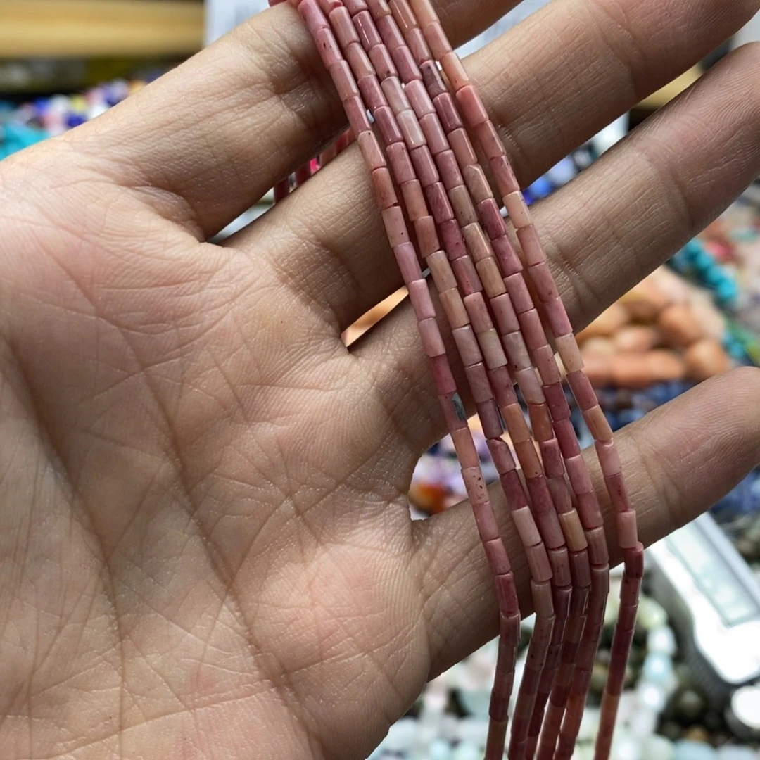玛瑙/玉髓未镶嵌珠宝半成品一条2.3×4.5mm红木纹细管H76