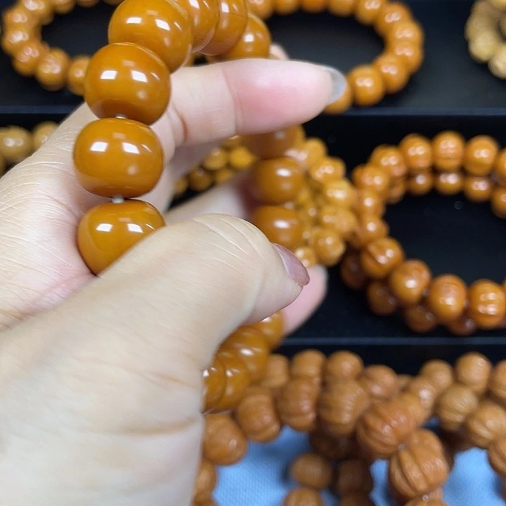 念***旧猴头核桃手串猴头