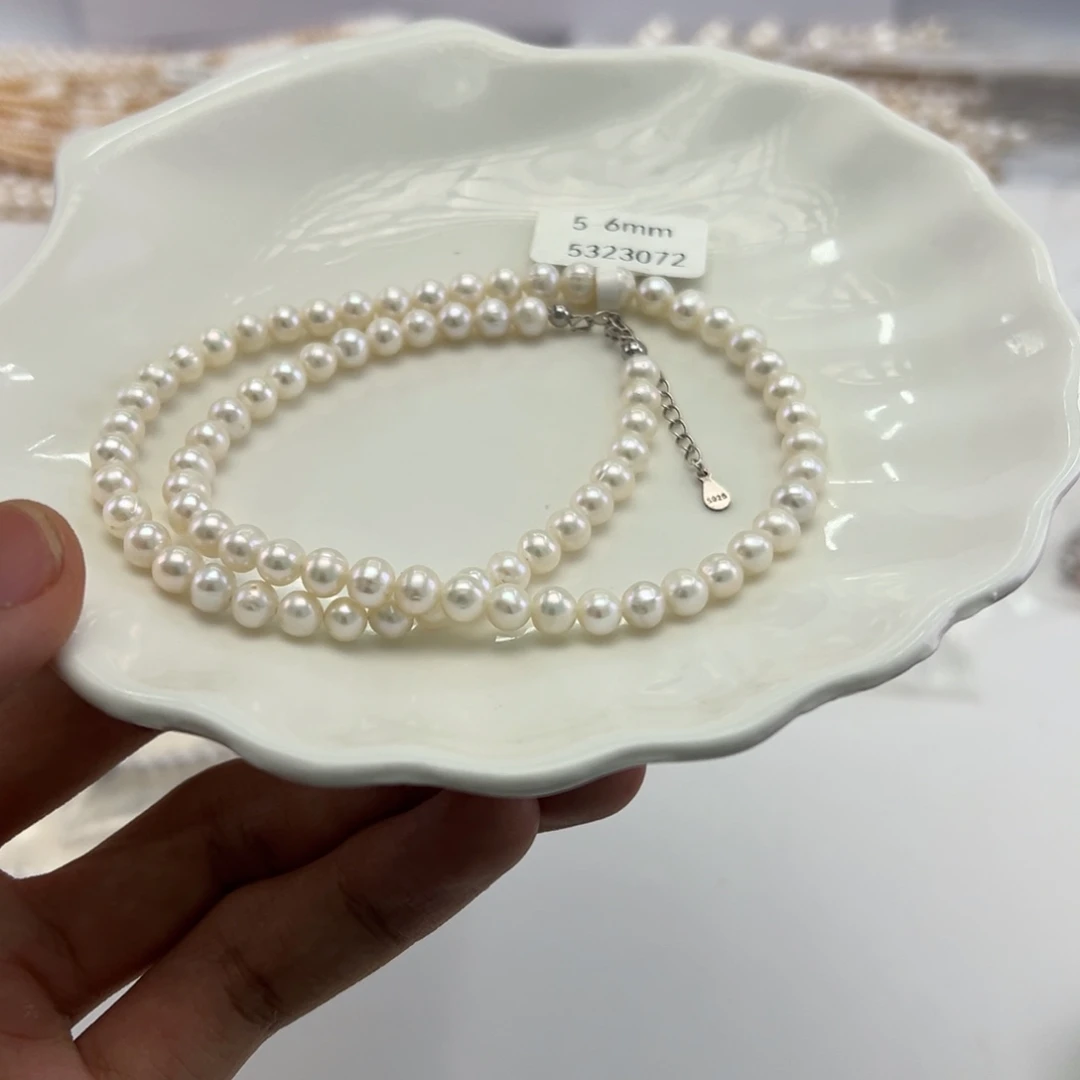 淡水珍珠未镶嵌颈饰