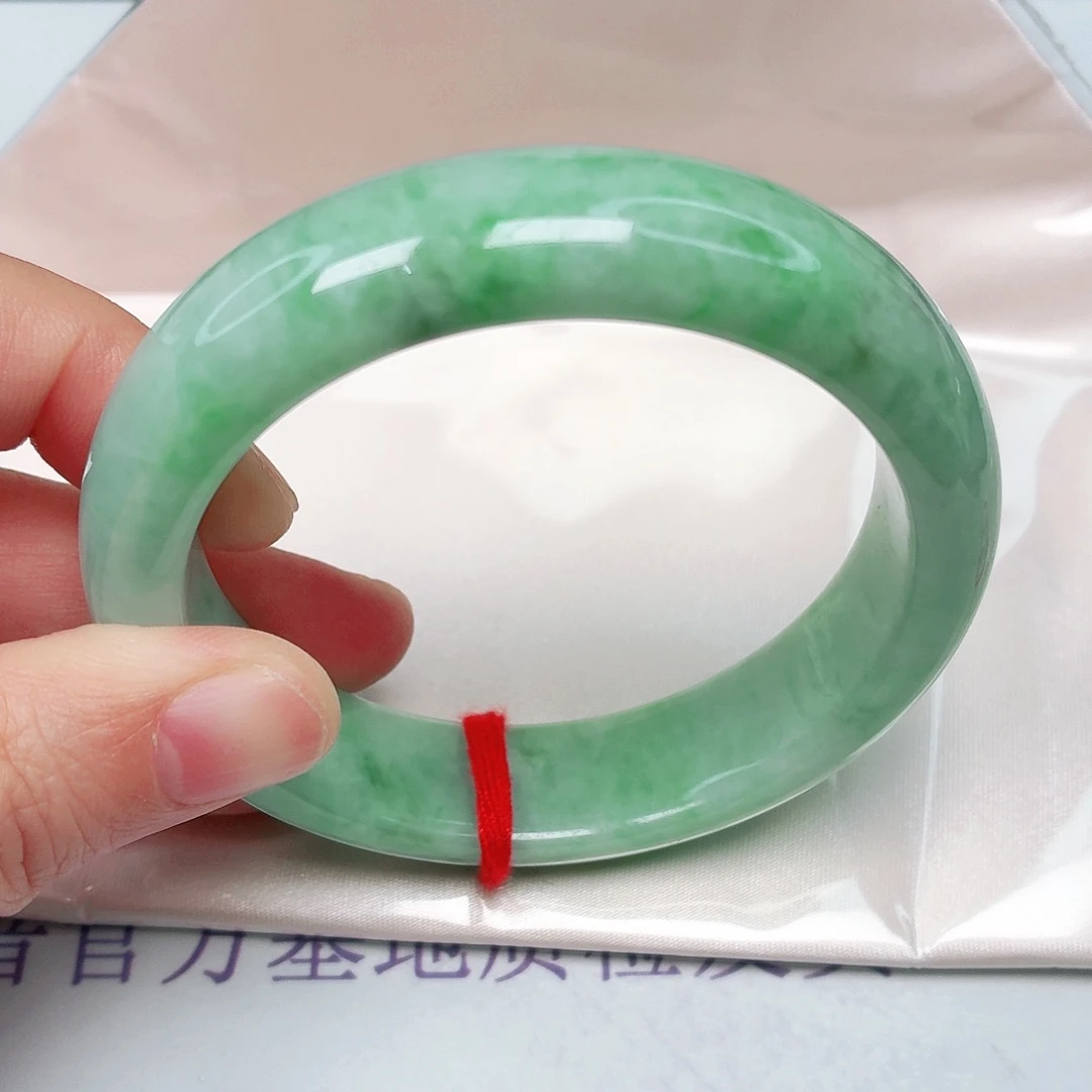 未镶嵌手镯翡翠56