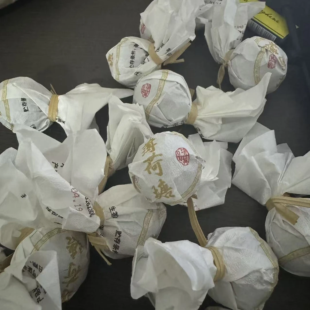 2025年薄荷塘春茶龙珠 8g/颗 普洱茶 生茶