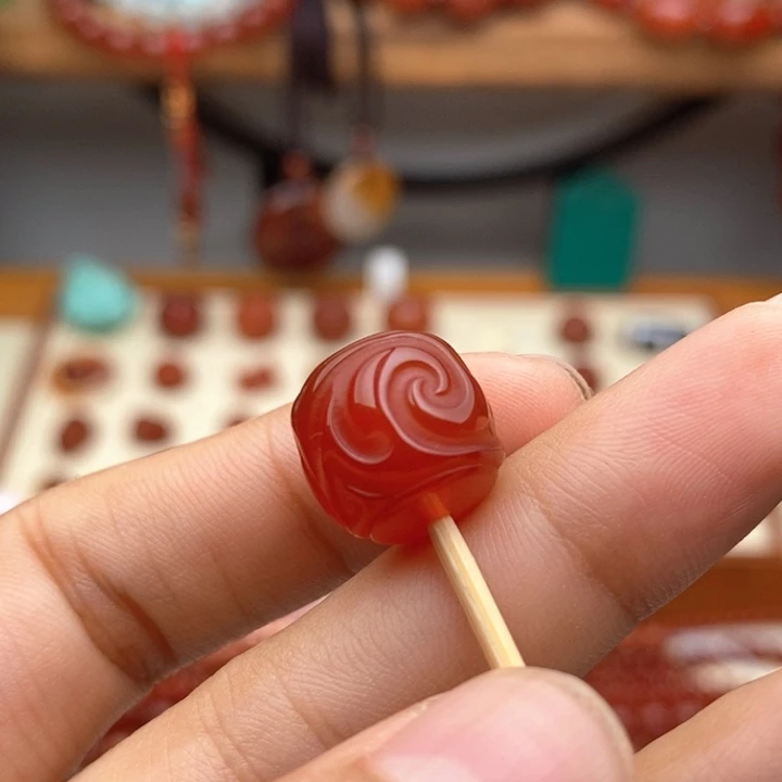 奥***兽玛瑙/玉髓颈饰合金