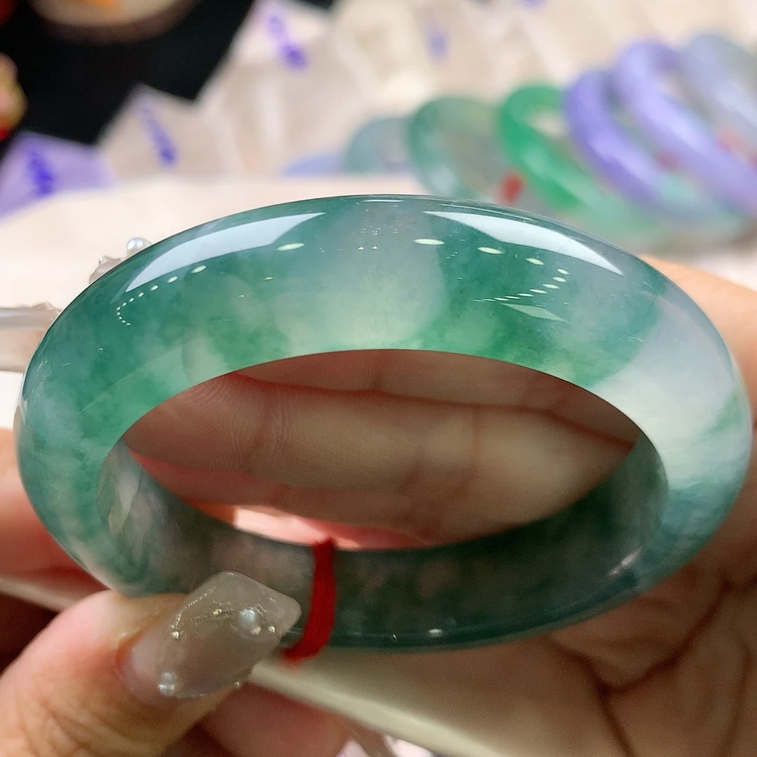 翡翠未镶嵌手镯53正圈