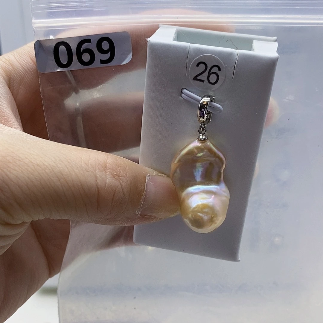 颈饰合金淡水珍珠