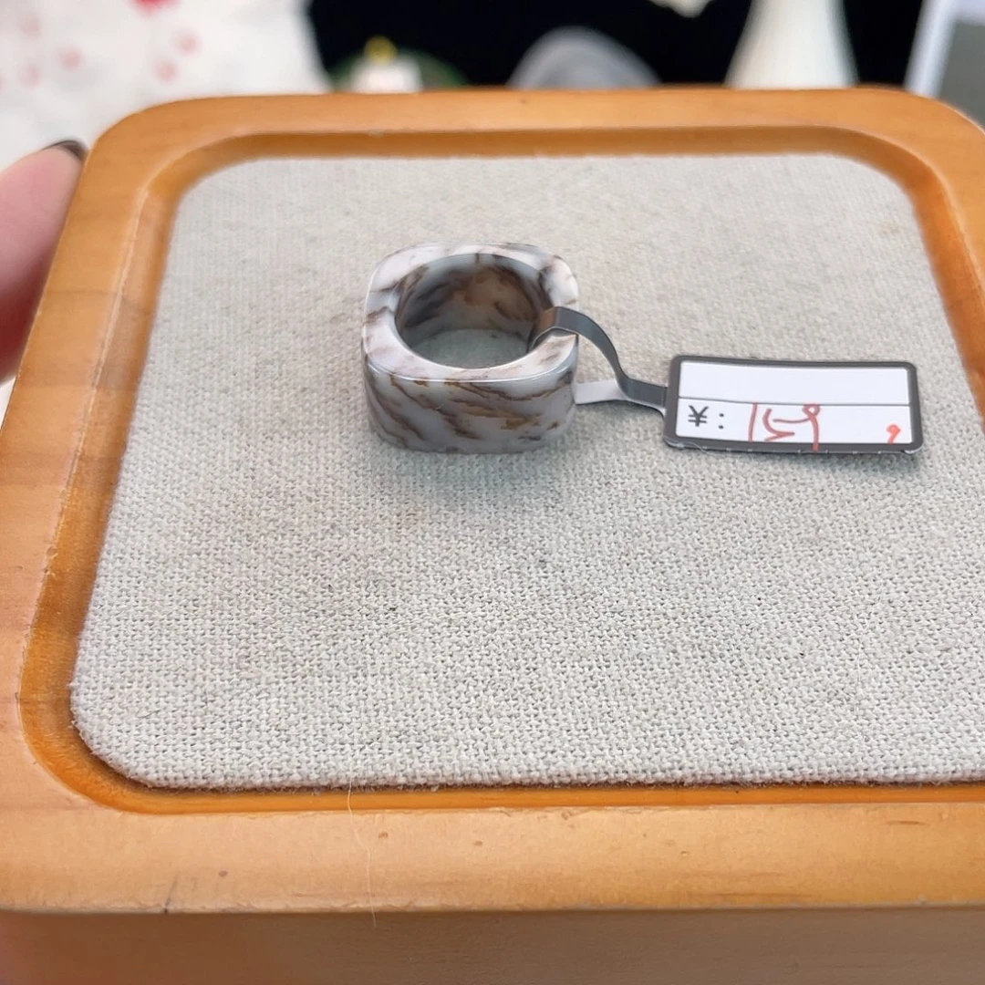 和田玉未镶嵌戒指U16草花方圆16.1不退换