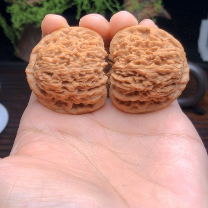 吊坠文玩核桃南疆石