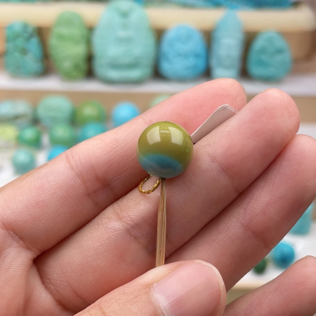 未镶嵌绿松石珠宝奇石