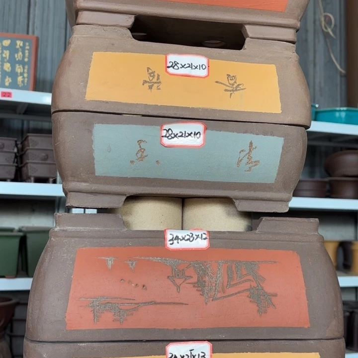 紫砂花盆100-5。