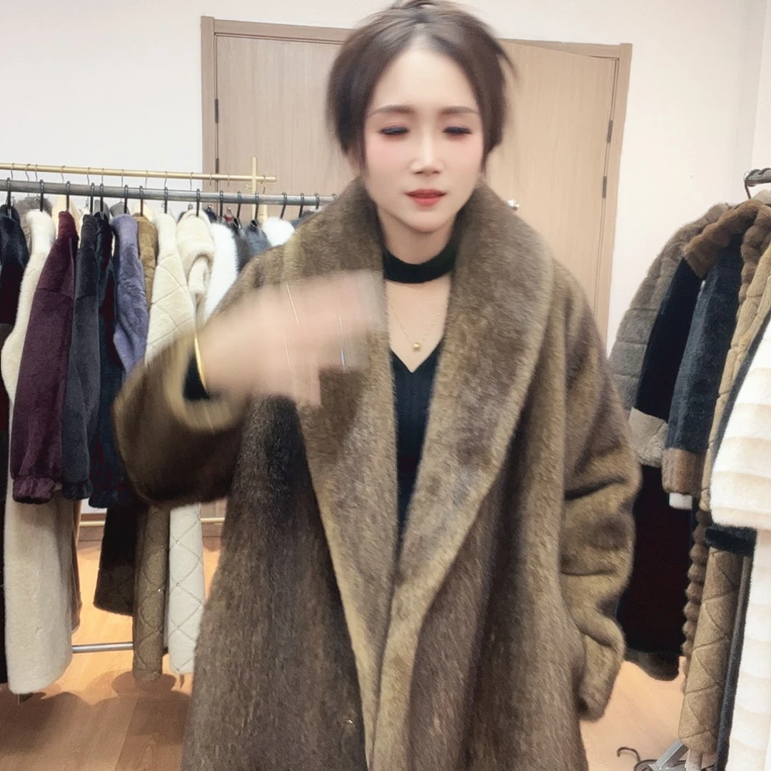 61号皮毛一体外套