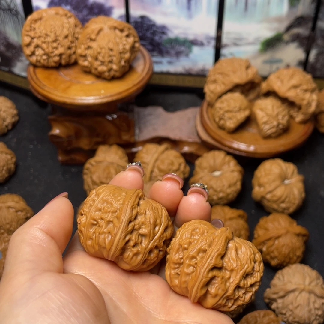 文玩核桃把件40平谷元宝