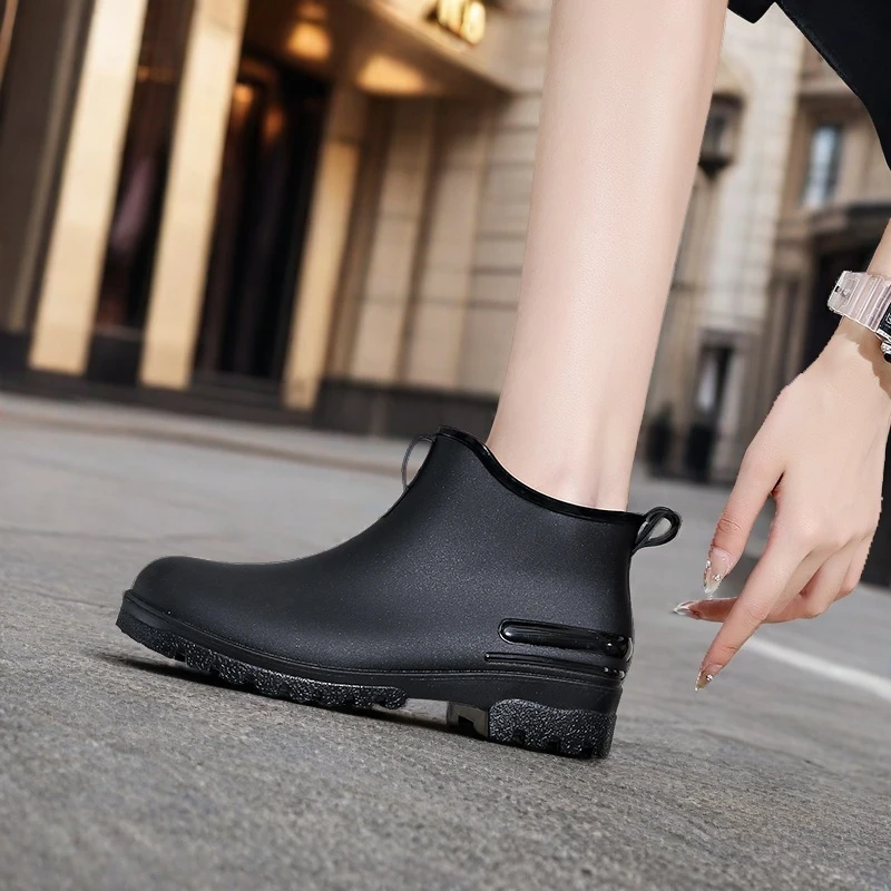 雨鞋男女短筒时尚雨靴防水防滑加绒雨天户外钓鱼厨房工作水鞋胶鞋