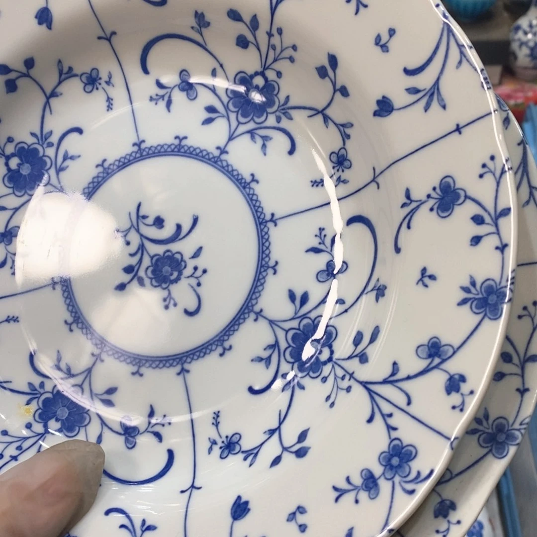瓷片暗**影经历哈哈哈哈哈哈