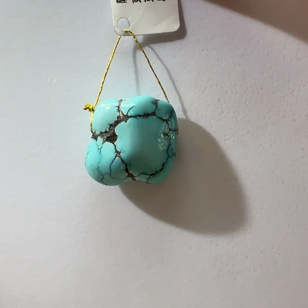 绿松石未镶嵌挂件