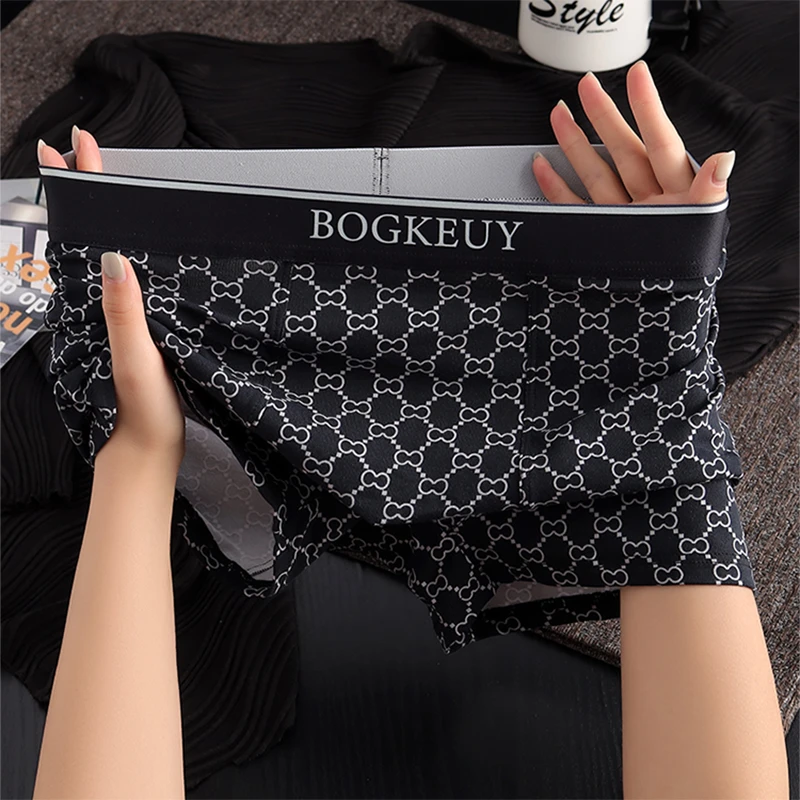 韩版男士格纹内裤宽松百搭男款四角裤轻奢透气印花四角裤轻奢短裤