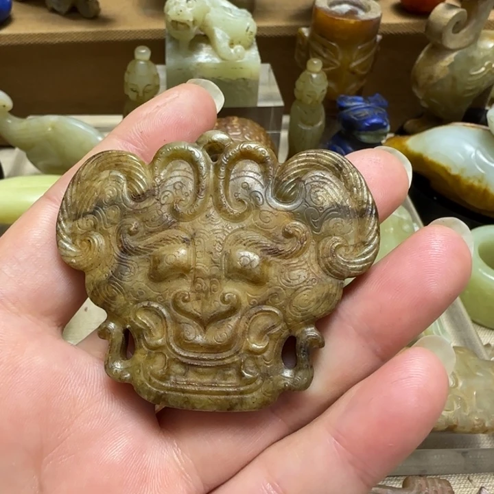 1***1和田玉未镶嵌挂件