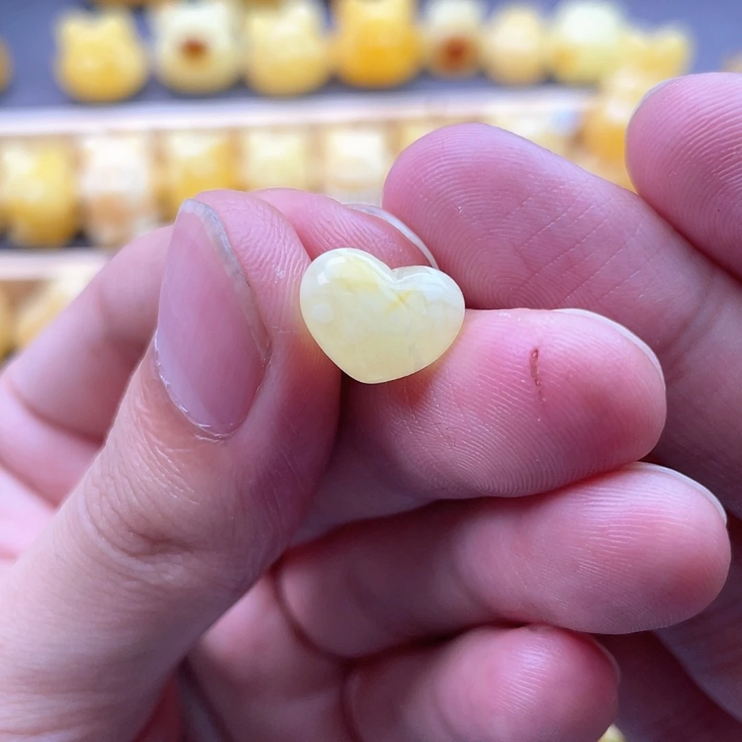 未镶嵌琥珀裸石蜜蜡