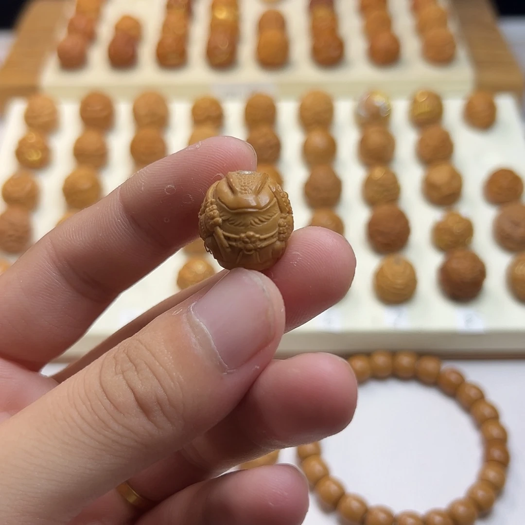 吊坠猴头核桃文泰金蟾