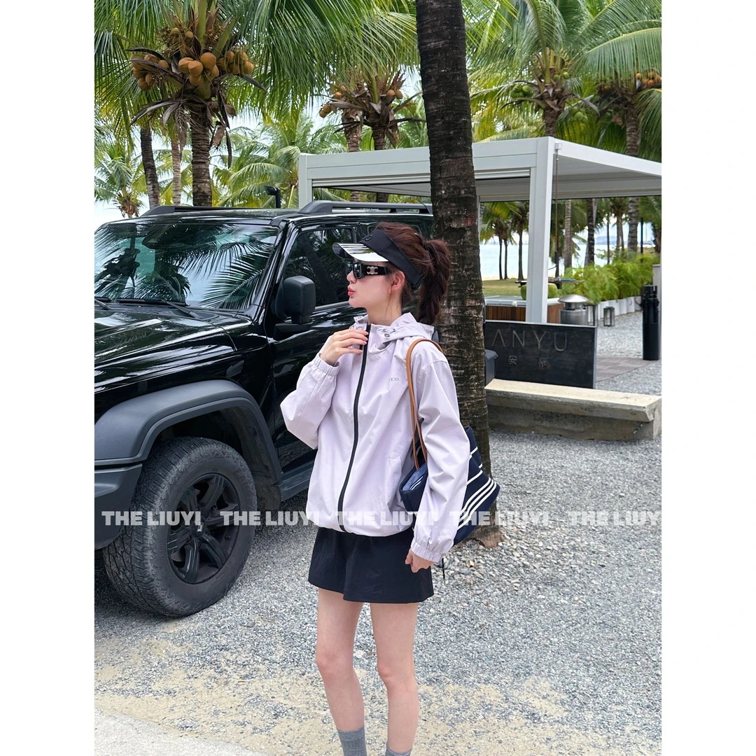 【LIUYI】极光冲锋衣~2025春夏款连帽冲锋衣户外运动休闲外套52101