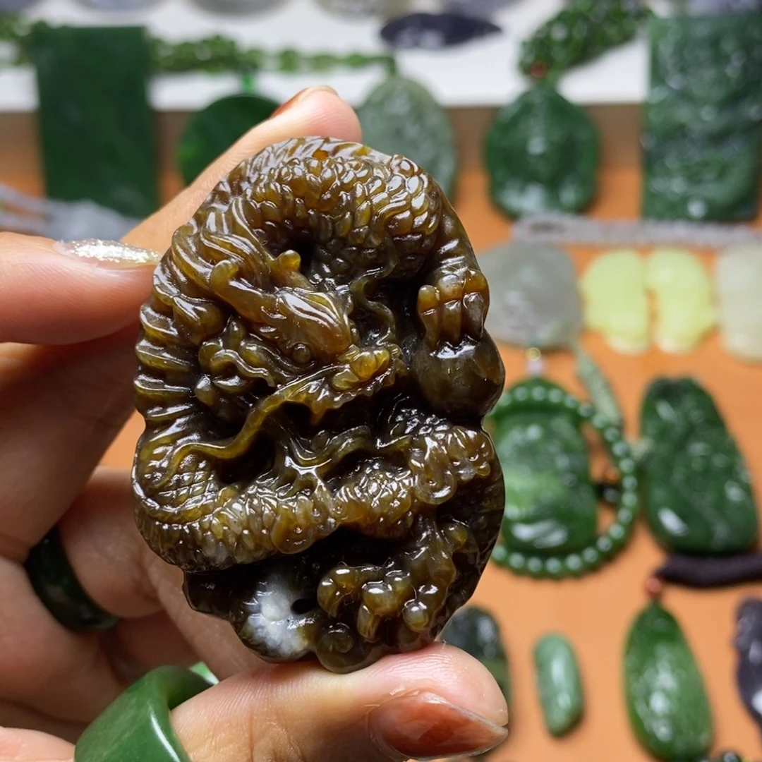 嵩***关和田玉未镶嵌颈饰