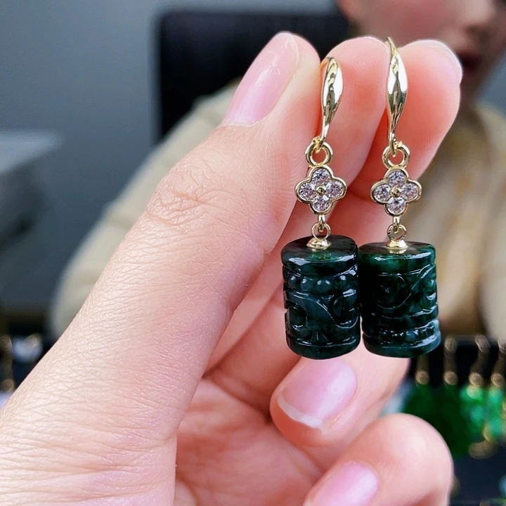 翡翠耳饰未镶嵌饰品