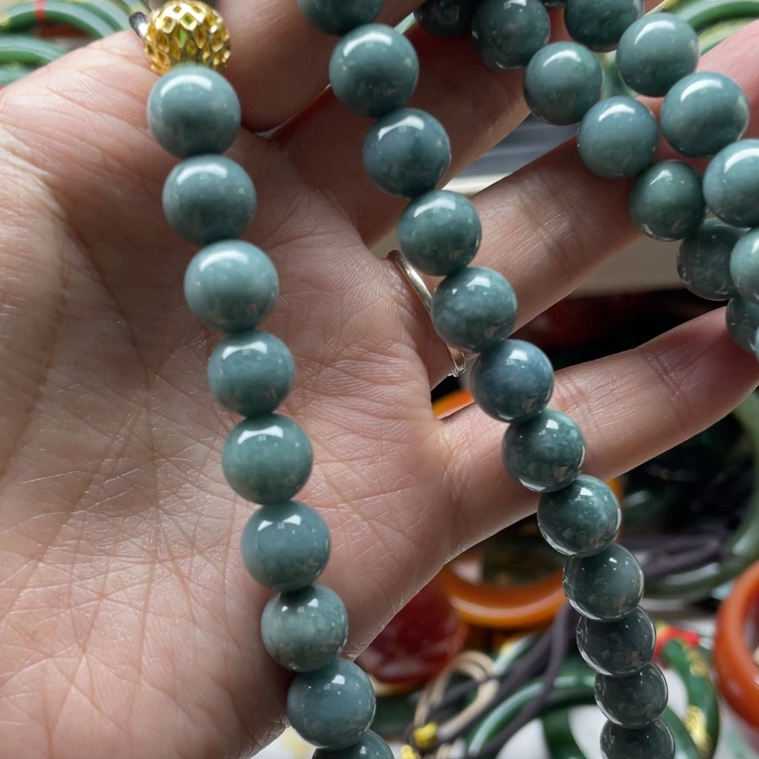 翡翠未镶嵌颈饰888888899889888