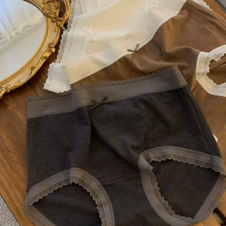 W013*新款女士舒适透气简约内裤高弹三角裤短裤