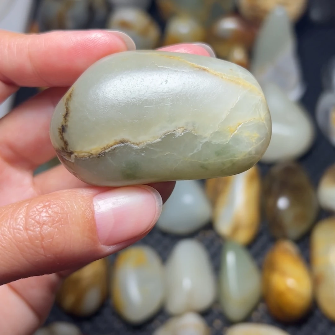 和田玉未镶嵌挂件B60