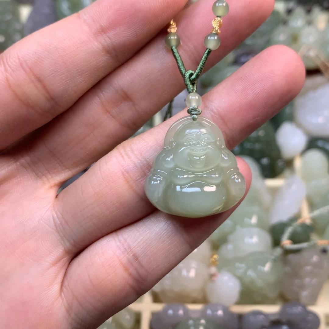 【闪购商品】颈饰未镶嵌和田玉