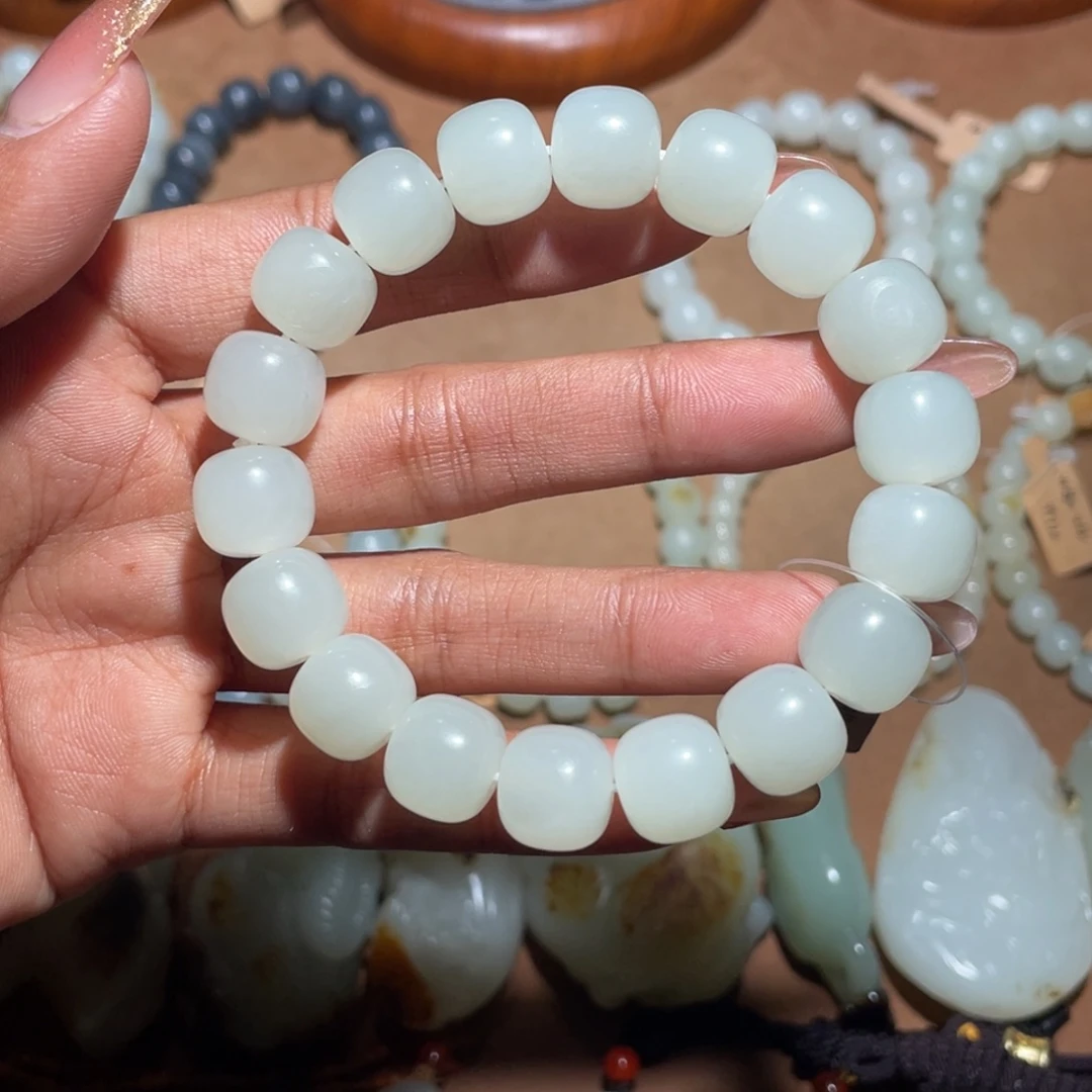 和田玉未镶嵌手链