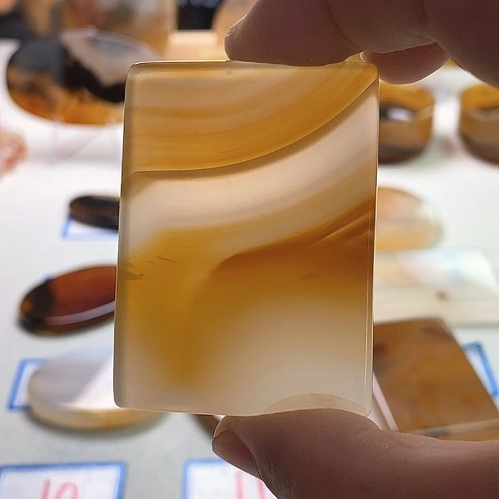 玛瑙/玉髓未镶嵌珠宝半成品