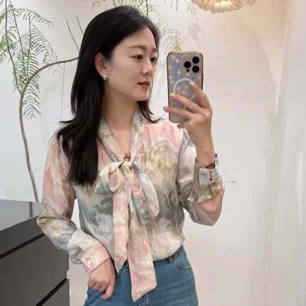 晕染印花碎花气质长袖飘带衬衫