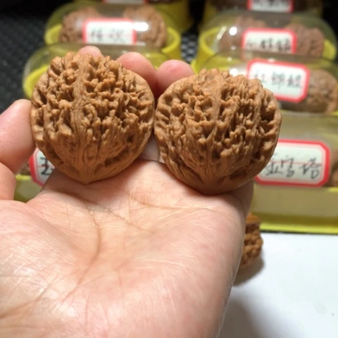 吊坠文玩核桃拉丝三角疆