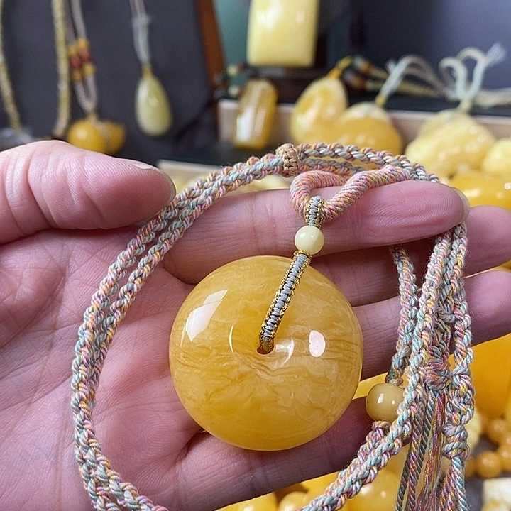 琥珀未镶嵌裸石平安扣