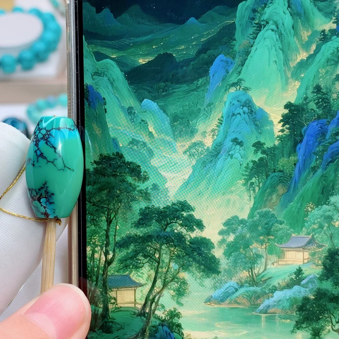 未镶嵌绿松石颈饰