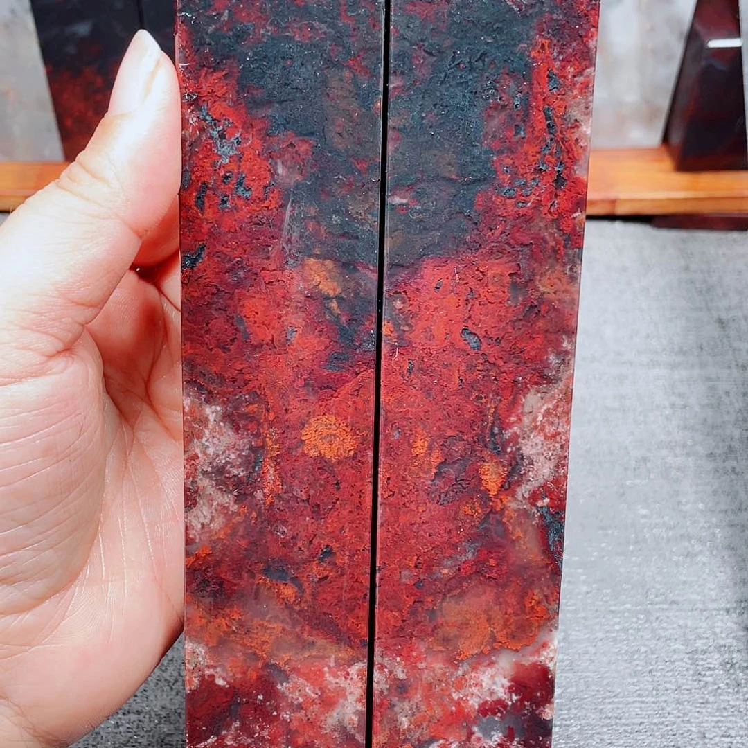 【闪购商品】玉桂林鸡血玉印章镇尺