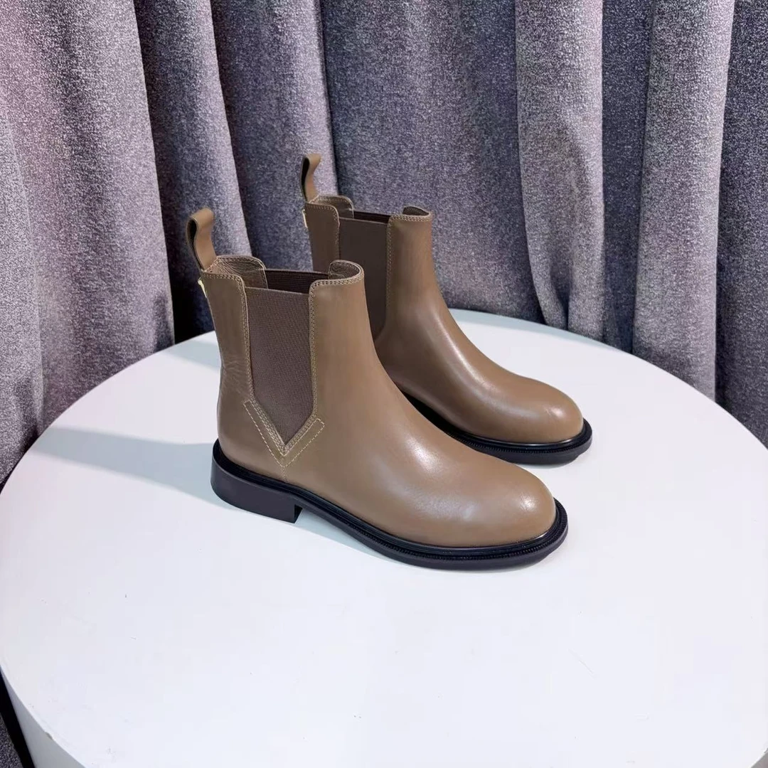【表弟严选】CL10213 卡其色 高端胎牛粗跟圆头厚底短靴 烟筒靴