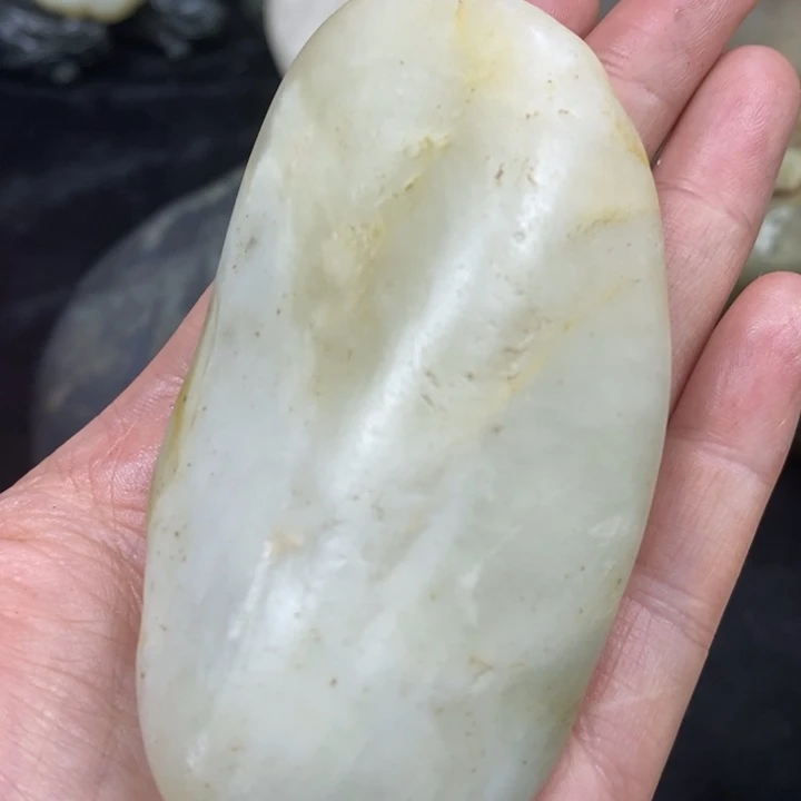 未镶嵌和田玉（糖玉）挂件