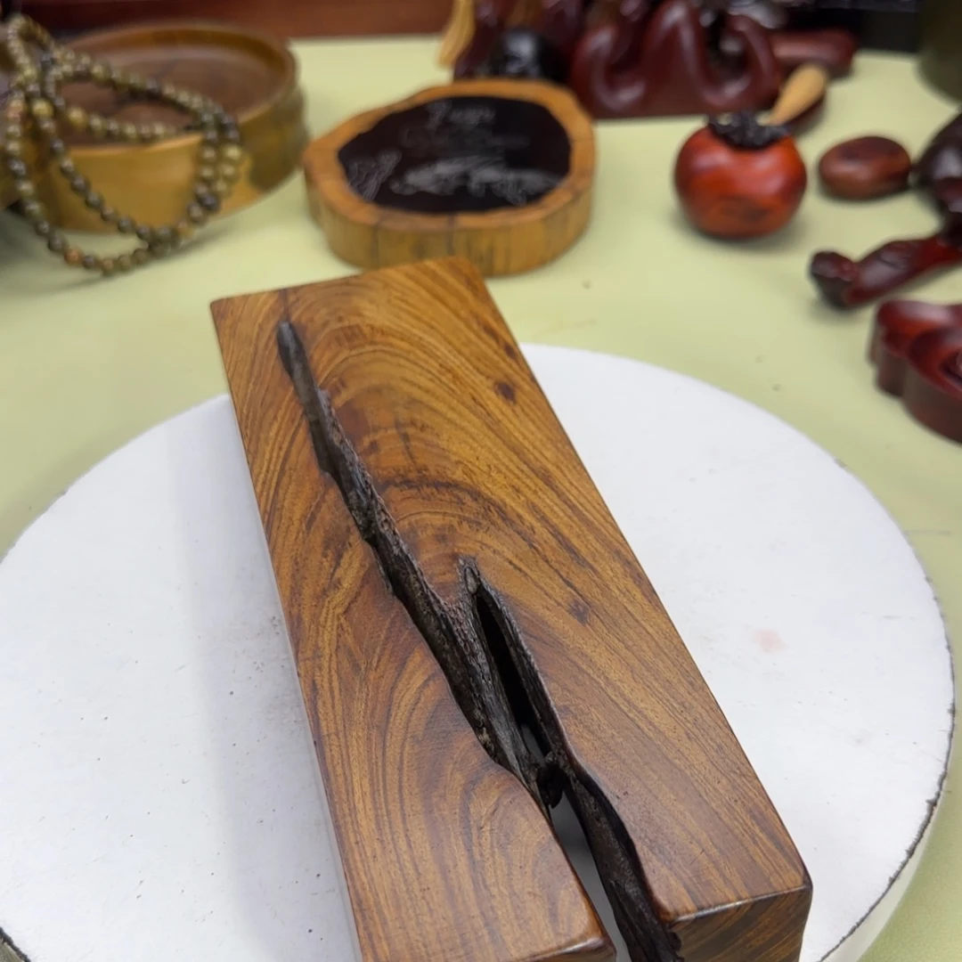 大果紫檀（缅甸花梨）何**称