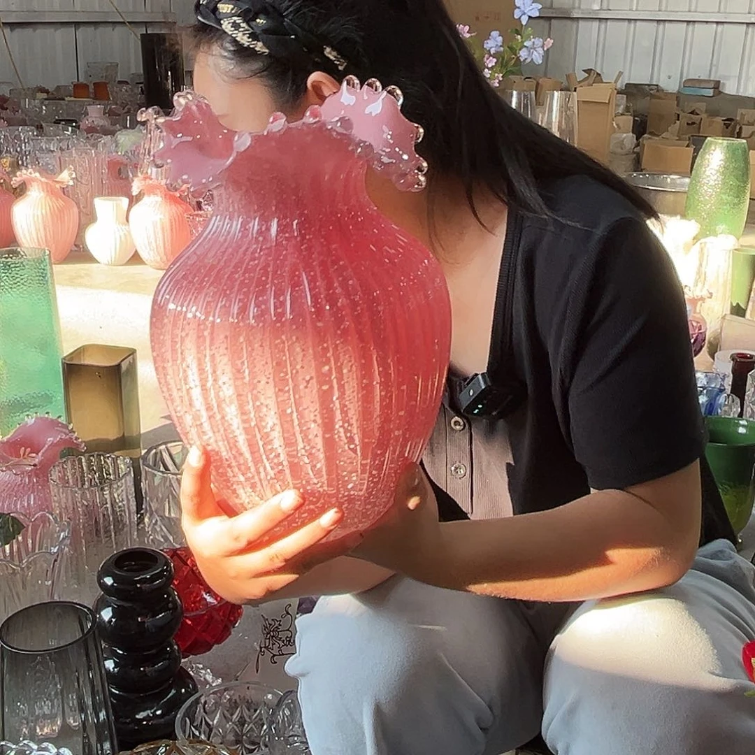 水晶花瓶粉色大浪花